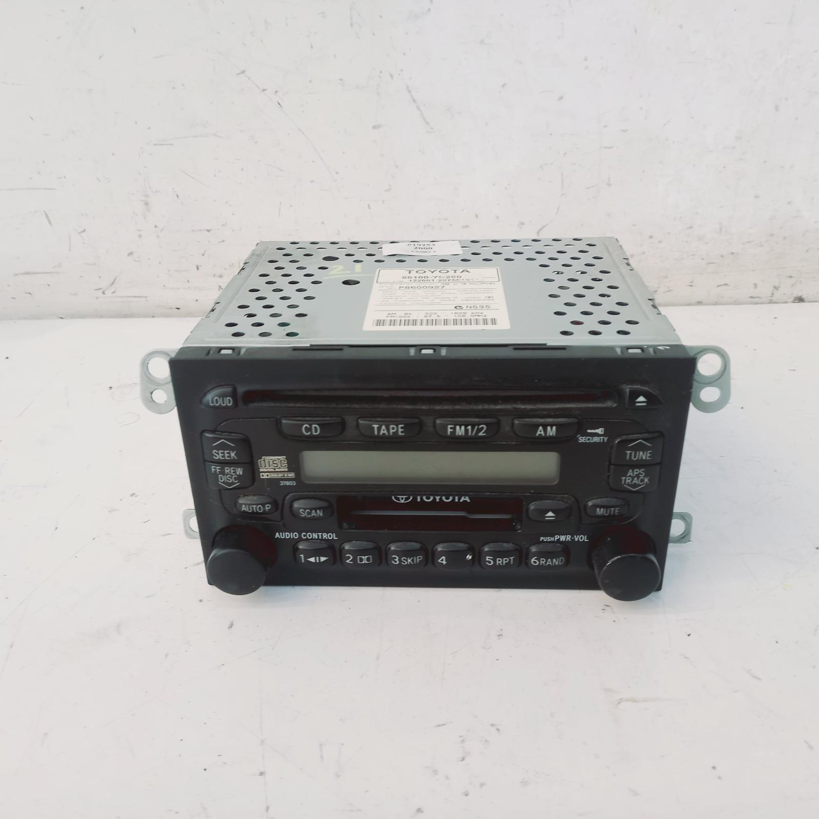 View Auto part Radio/Cd/Dvd/Sat/Tv Toyota Camry 2000