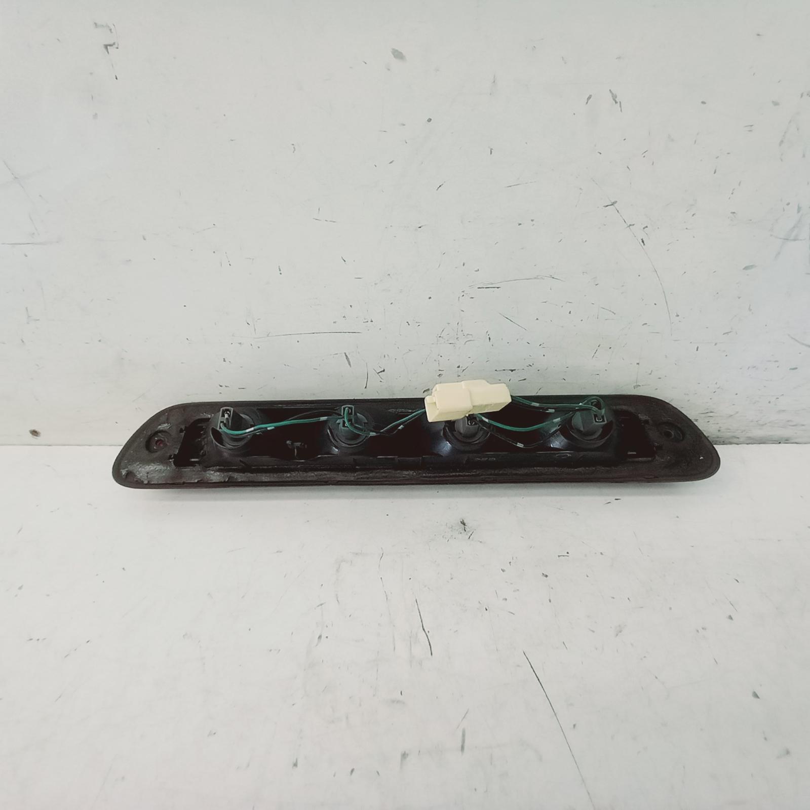 View Auto part High Level Stoplight Holden Colorado 2010