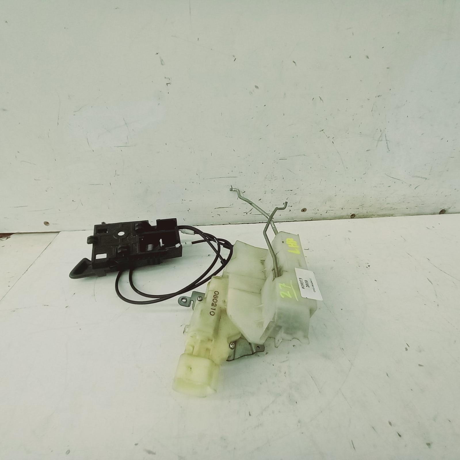 View Auto part Door/Boot/Gate Lock Holden Colorado 2010