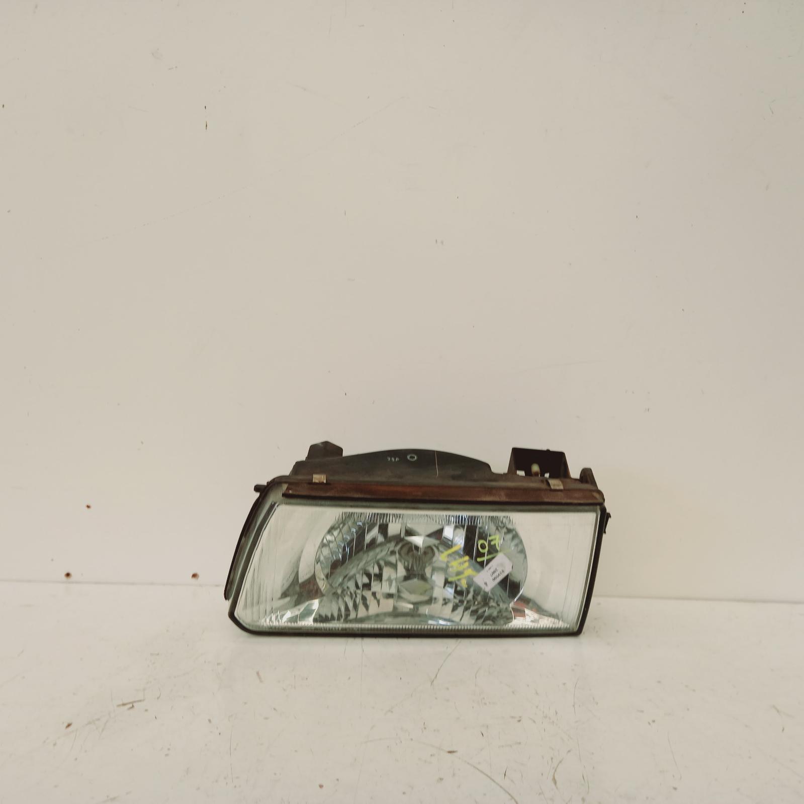 View Auto part Left Headlamp Mitsubishi L300 2007