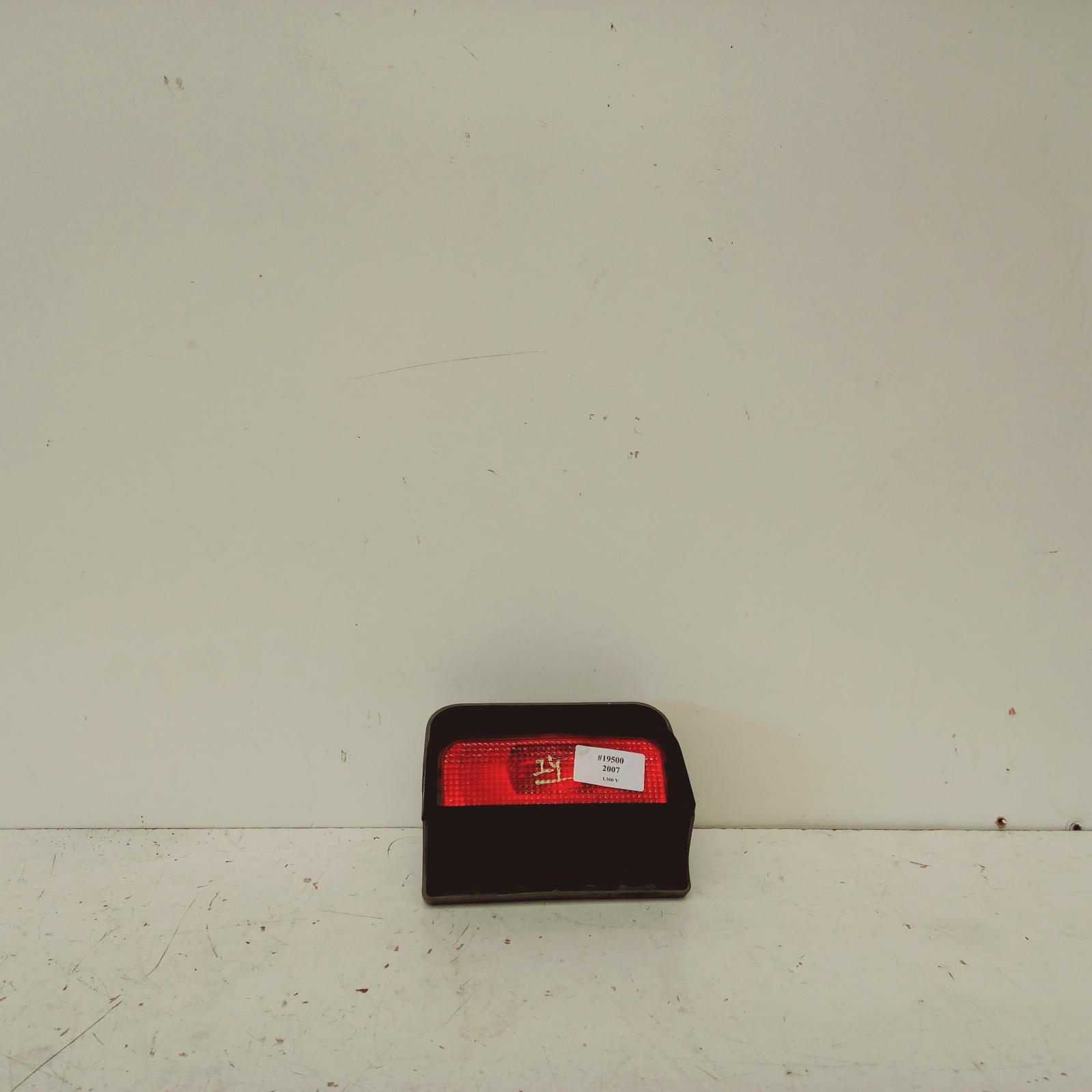 View Auto part High Level Stoplight Mitsubishi L300 2007