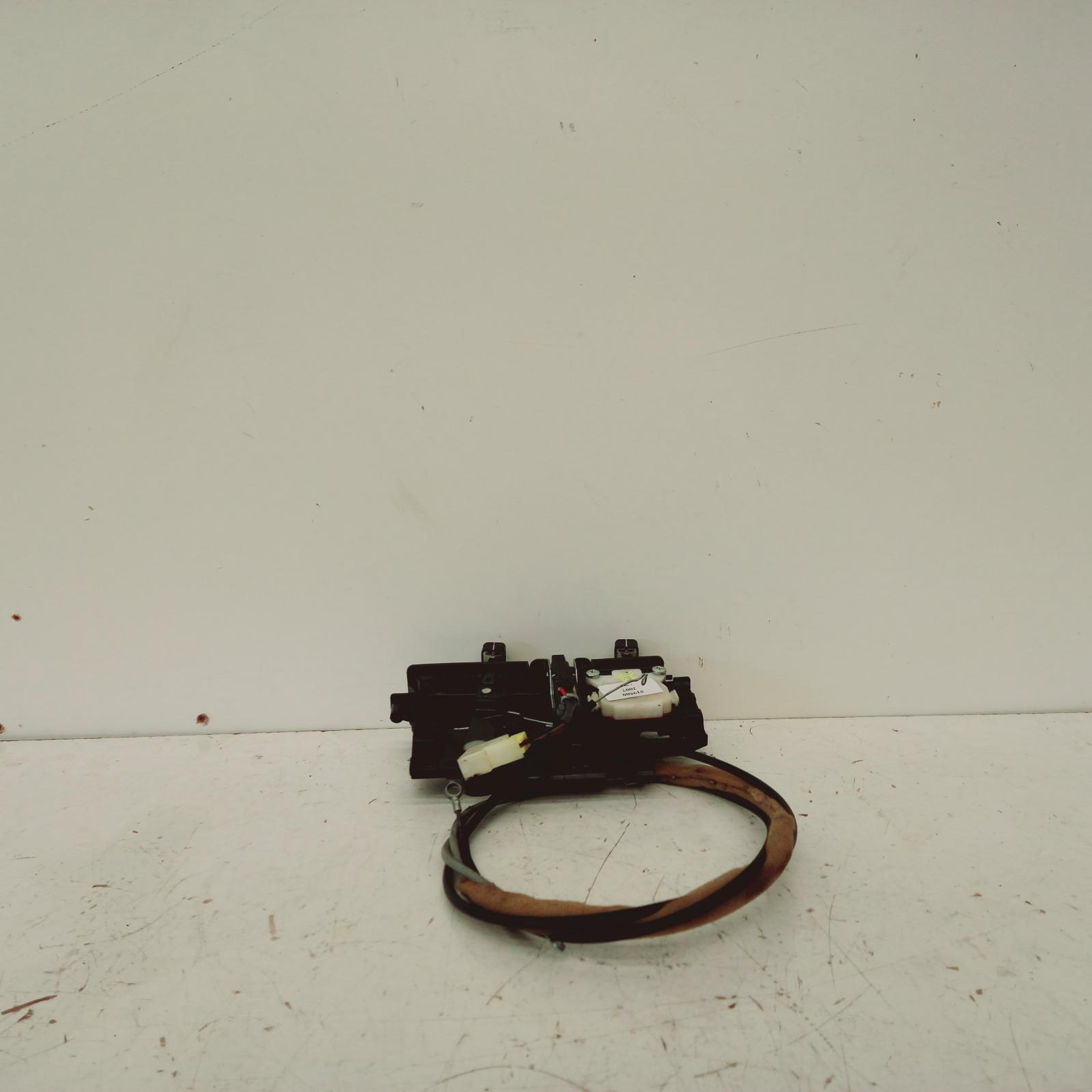 View Auto part Heater/Ac Controls Mitsubishi L300 2007