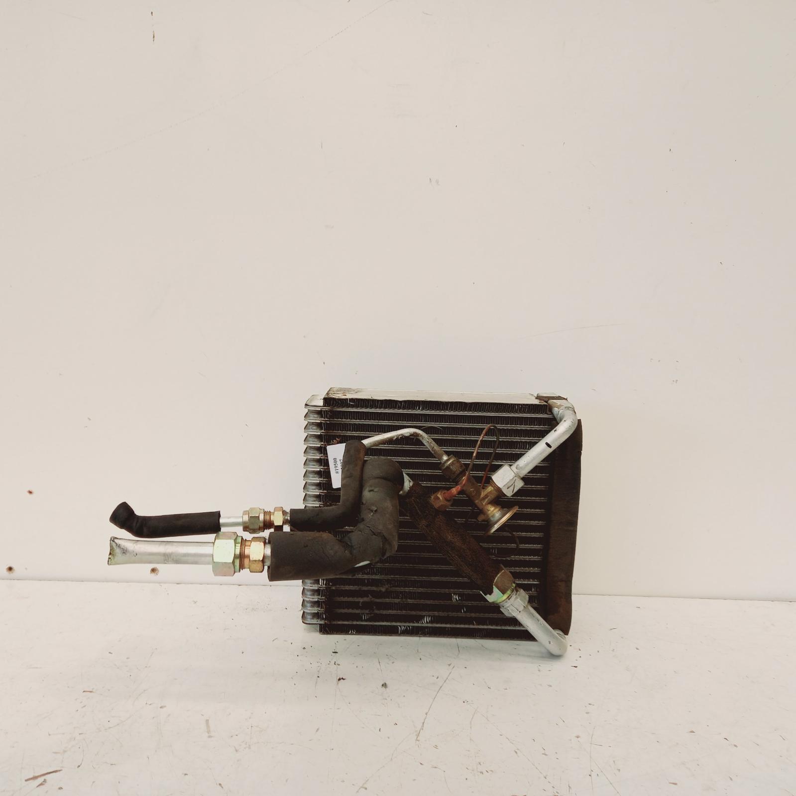 View Auto part A/C Evaporator Mitsubishi L300 2007