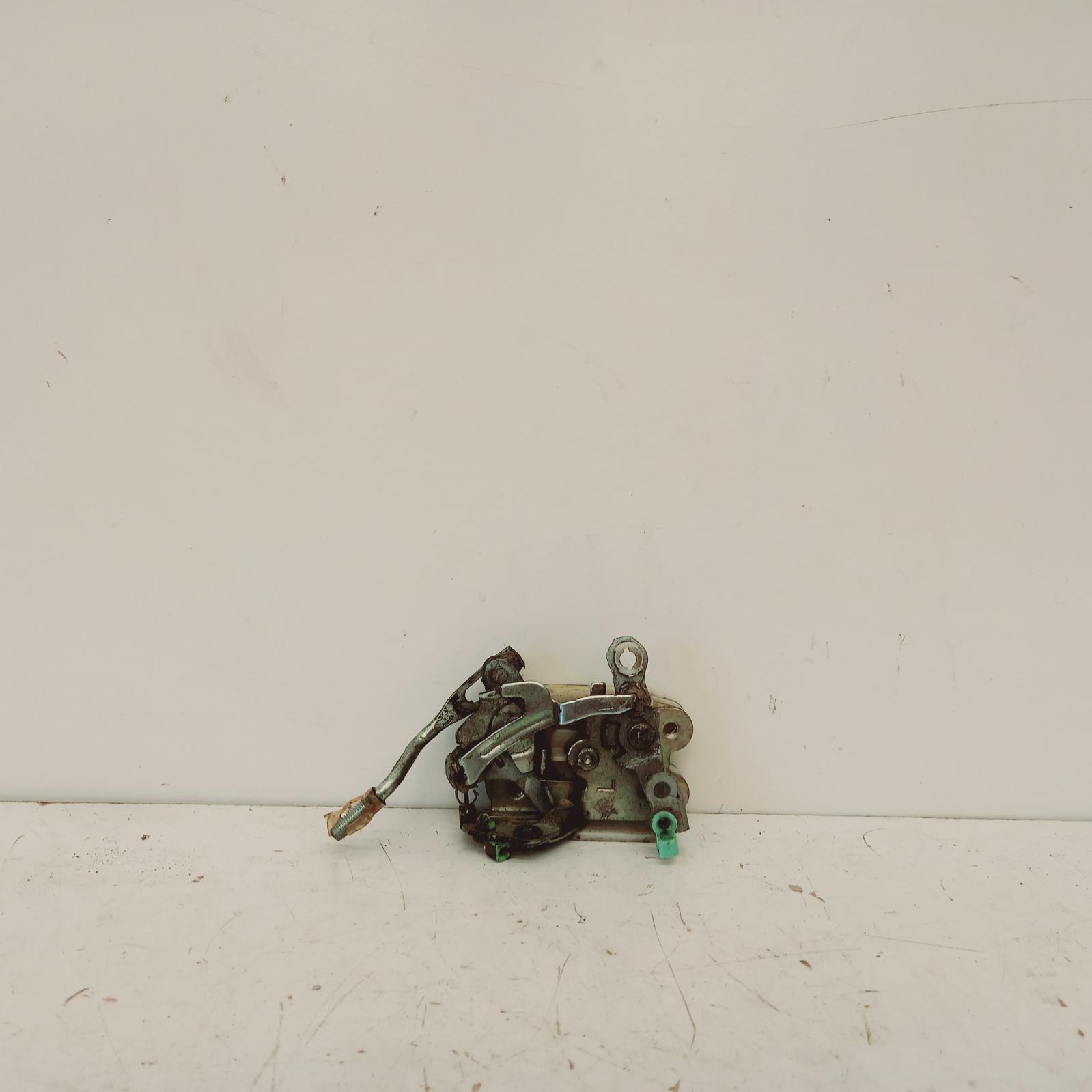 View Auto part Door/Boot/Gate Lock Mitsubishi L300 2007
