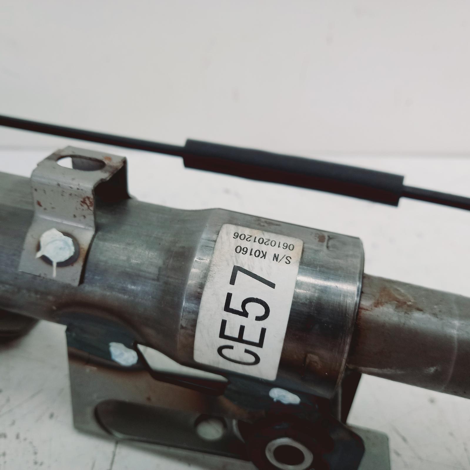 View Auto part Column Toyota Corolla 2006