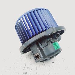 View Auto part Heater Fan Motor Kia Rio 2012
