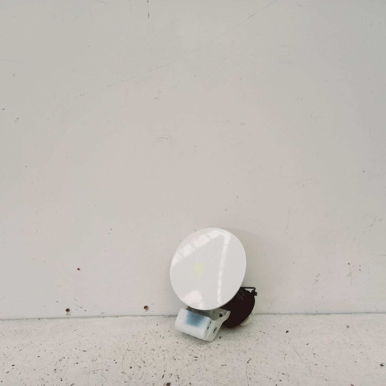 View Auto part Fuel Door / Filler Kia Rio 2012