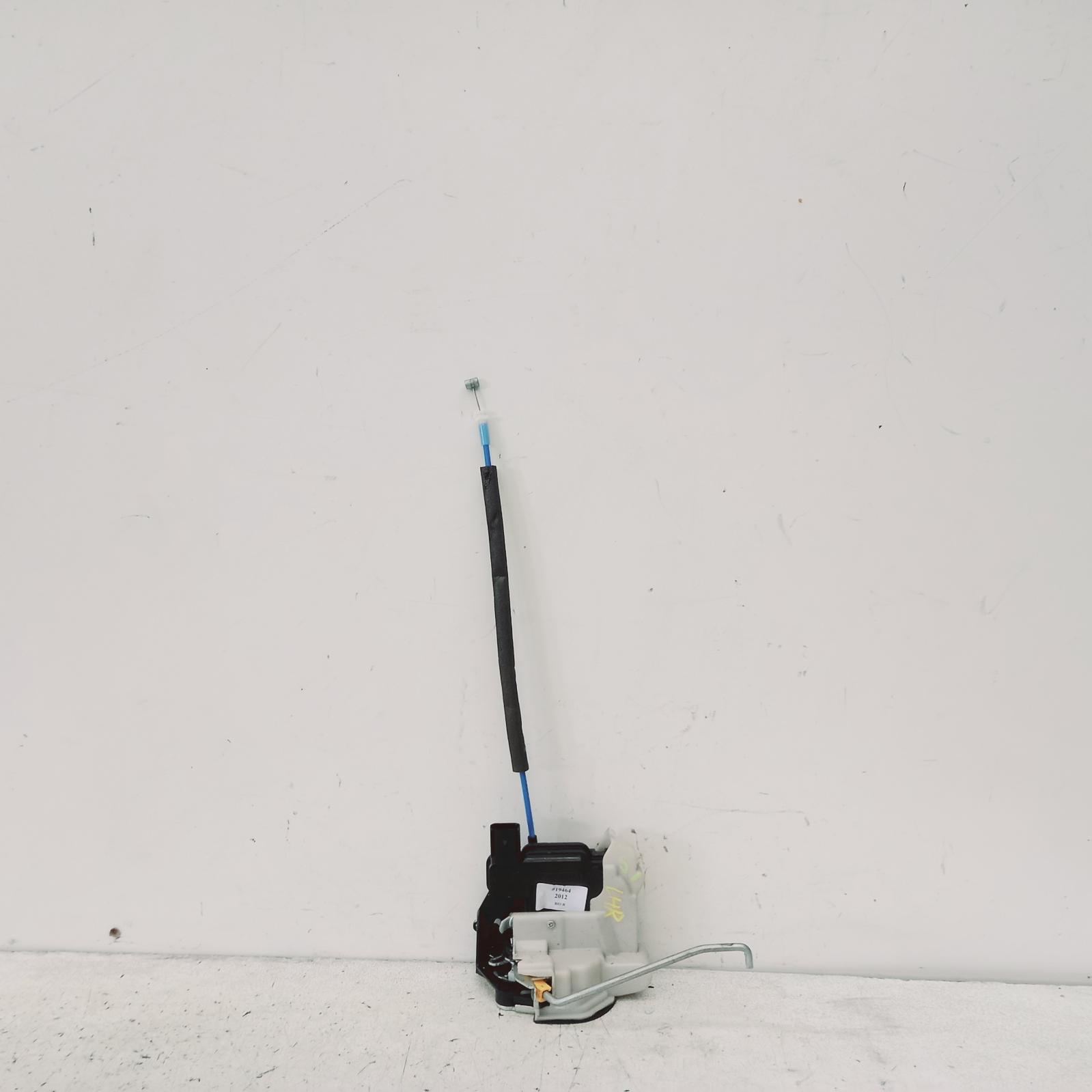 View Auto part Door/Boot/Gate Lock Kia Rio 2012