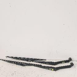 View Auto part Wiper Arm Suzuki Vitara 2005