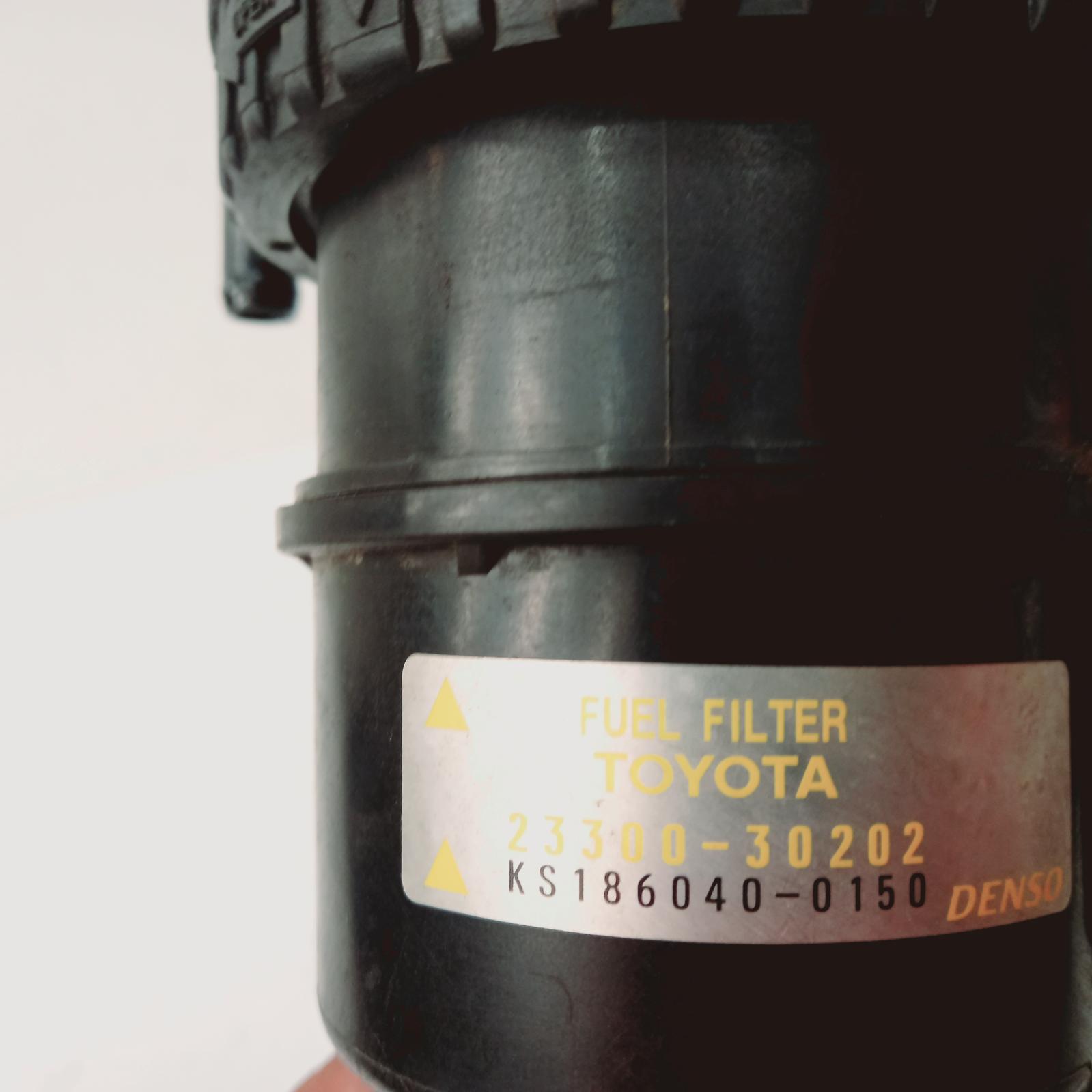 Fuel Filter Housing Hiace Toyota 2010