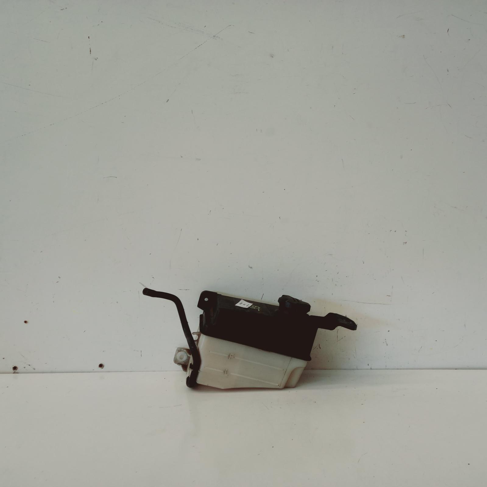 View Auto part Overflow Bottle Kia Sorento 2011