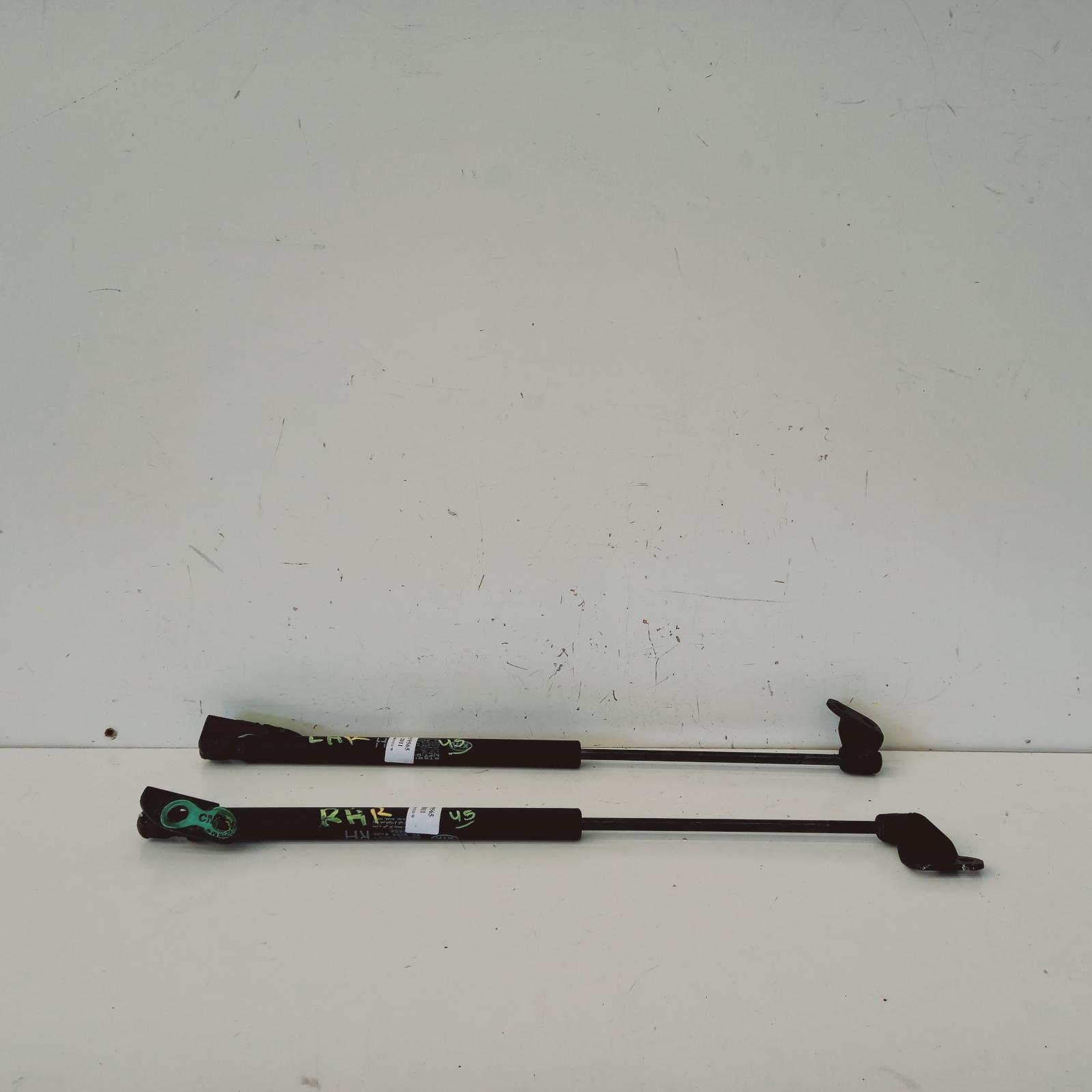 View Auto part Hatch Strut Kia Sorento 2011