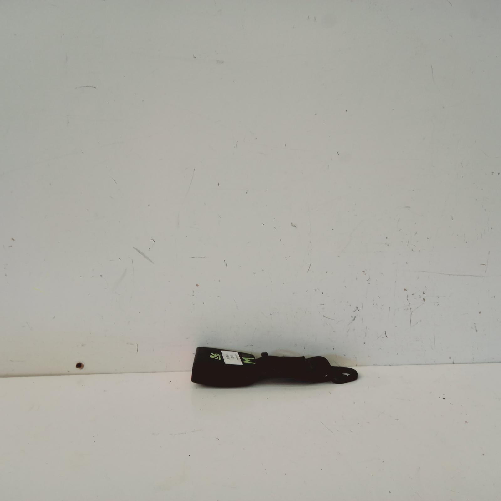 View Auto part Seatbelt/Stalk Kia Sorento 2011