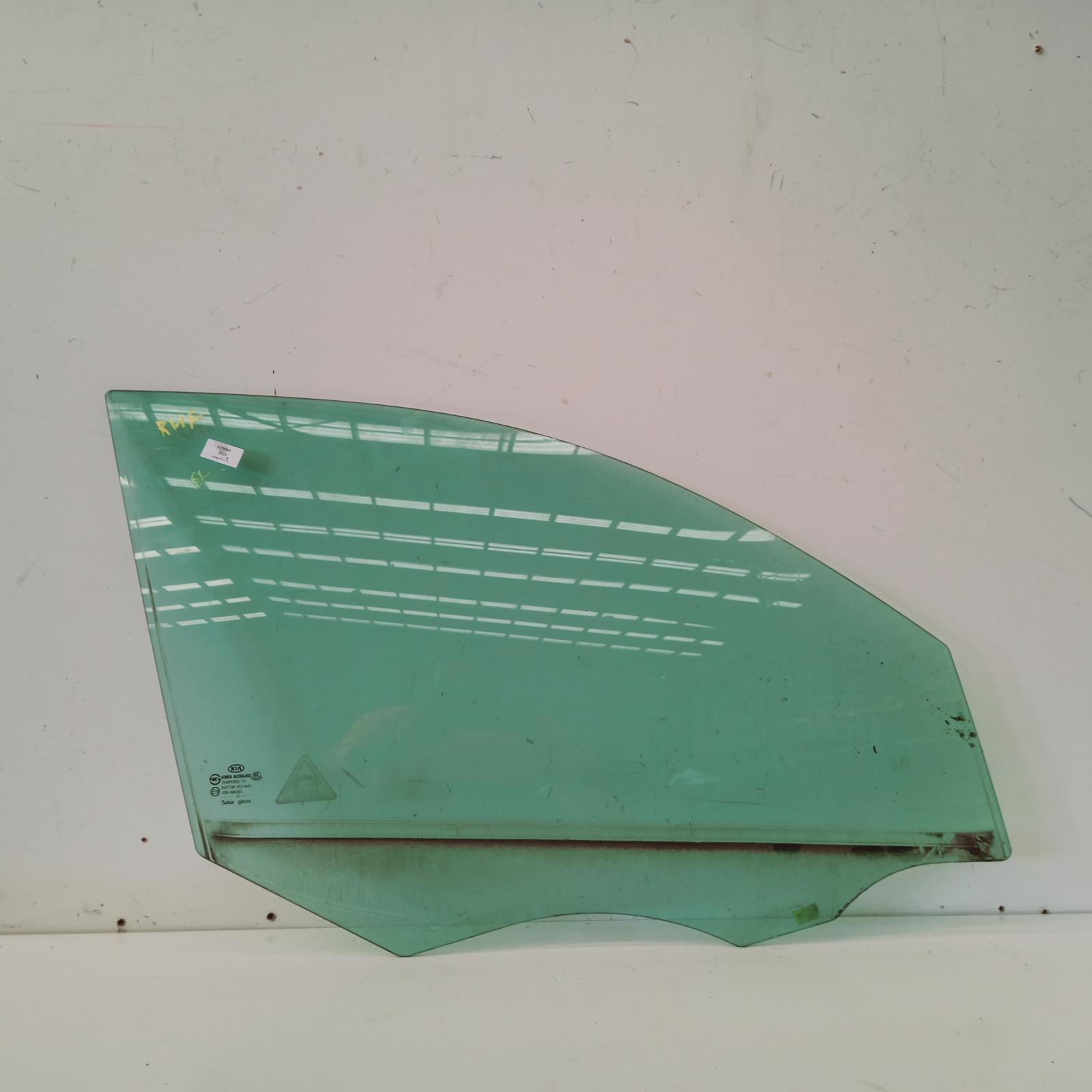 View Auto part Right Front Door Window Kia Sorento 2011