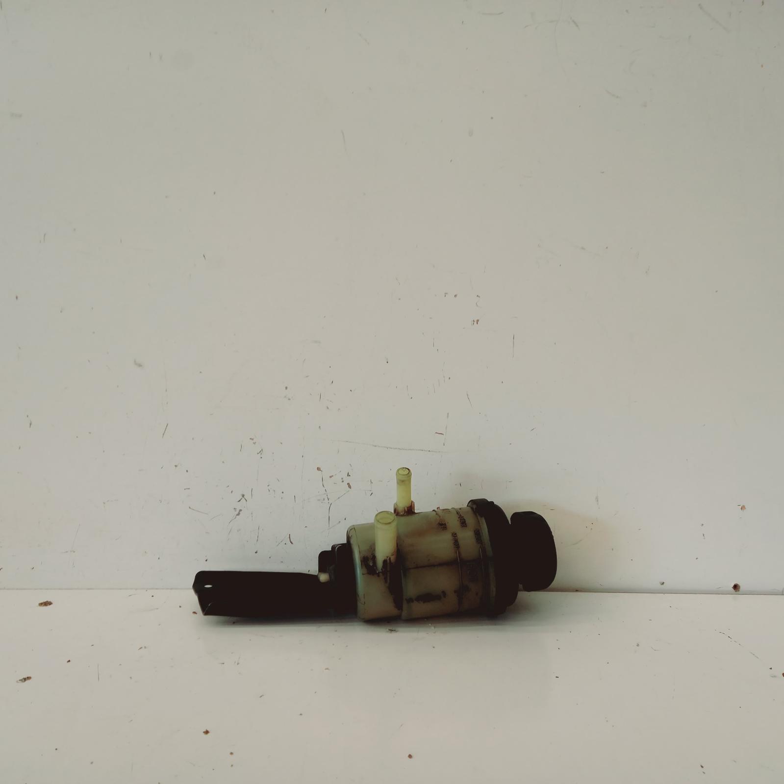View Auto part P/S Reservoir Kia Sorento 2011