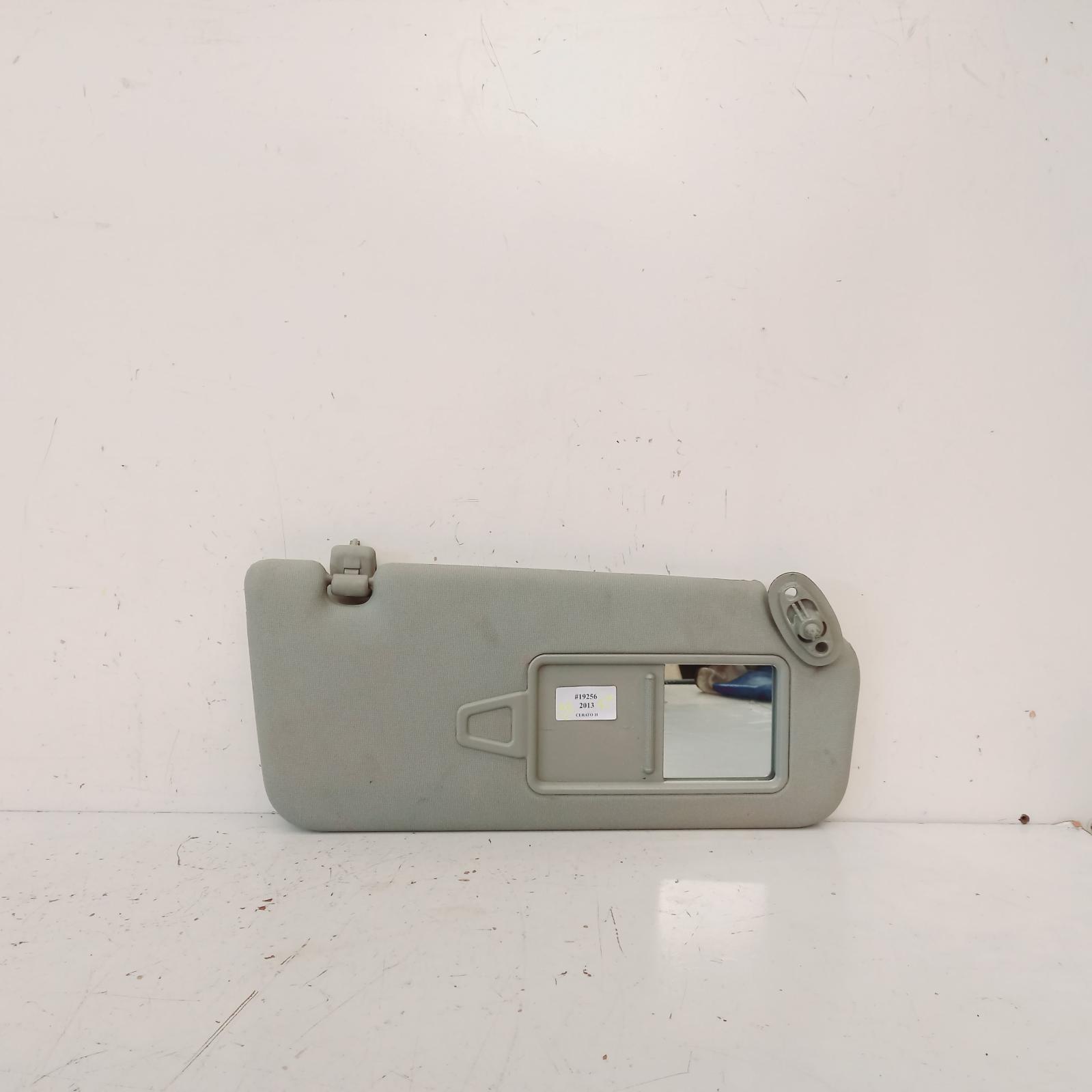 View Auto part Sunvisor Kia Cerato 2013