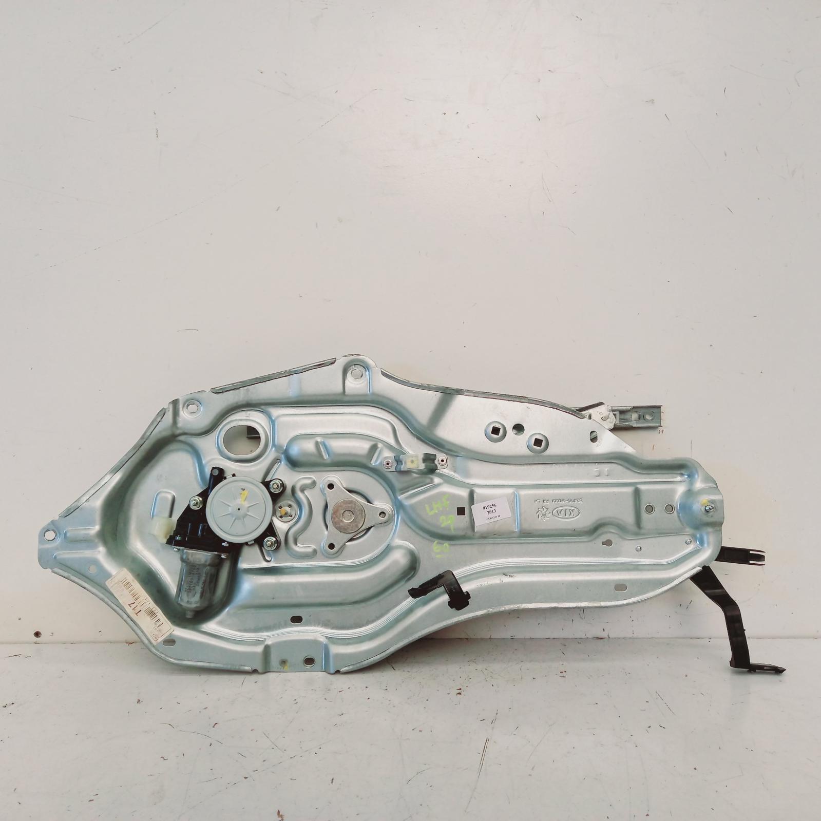 View Auto part Left Front Window Reg/Motor Kia Cerato 2013