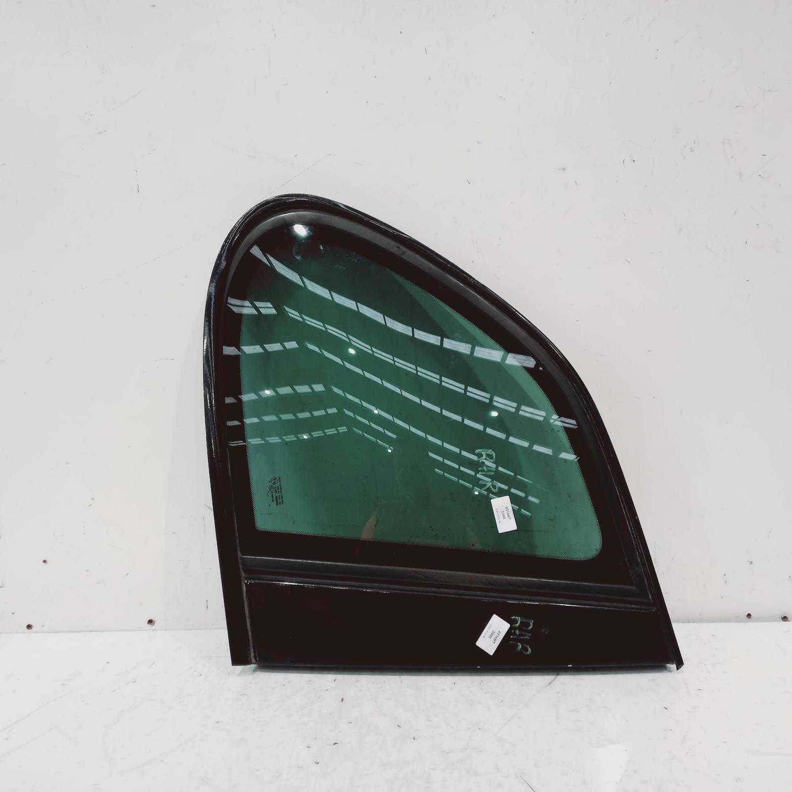 View Auto part Right Rear Side Glass Porsche Cayenne 2008