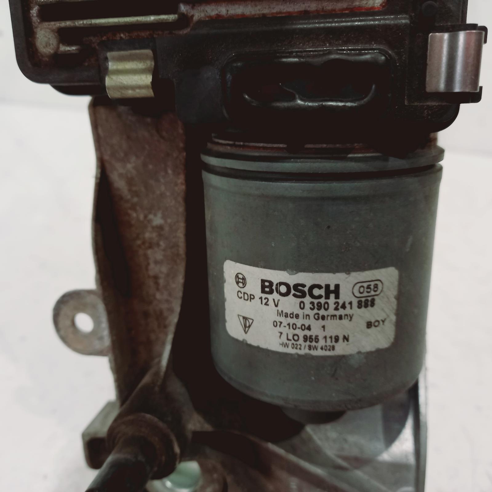 View Auto part Wiper Motor Porsche Cayenne 2008
