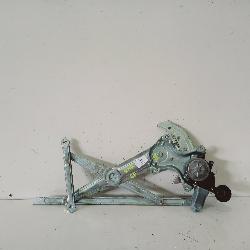 View Auto part Right Rear Wnd Reg/Motor Toyota Kluger 2018