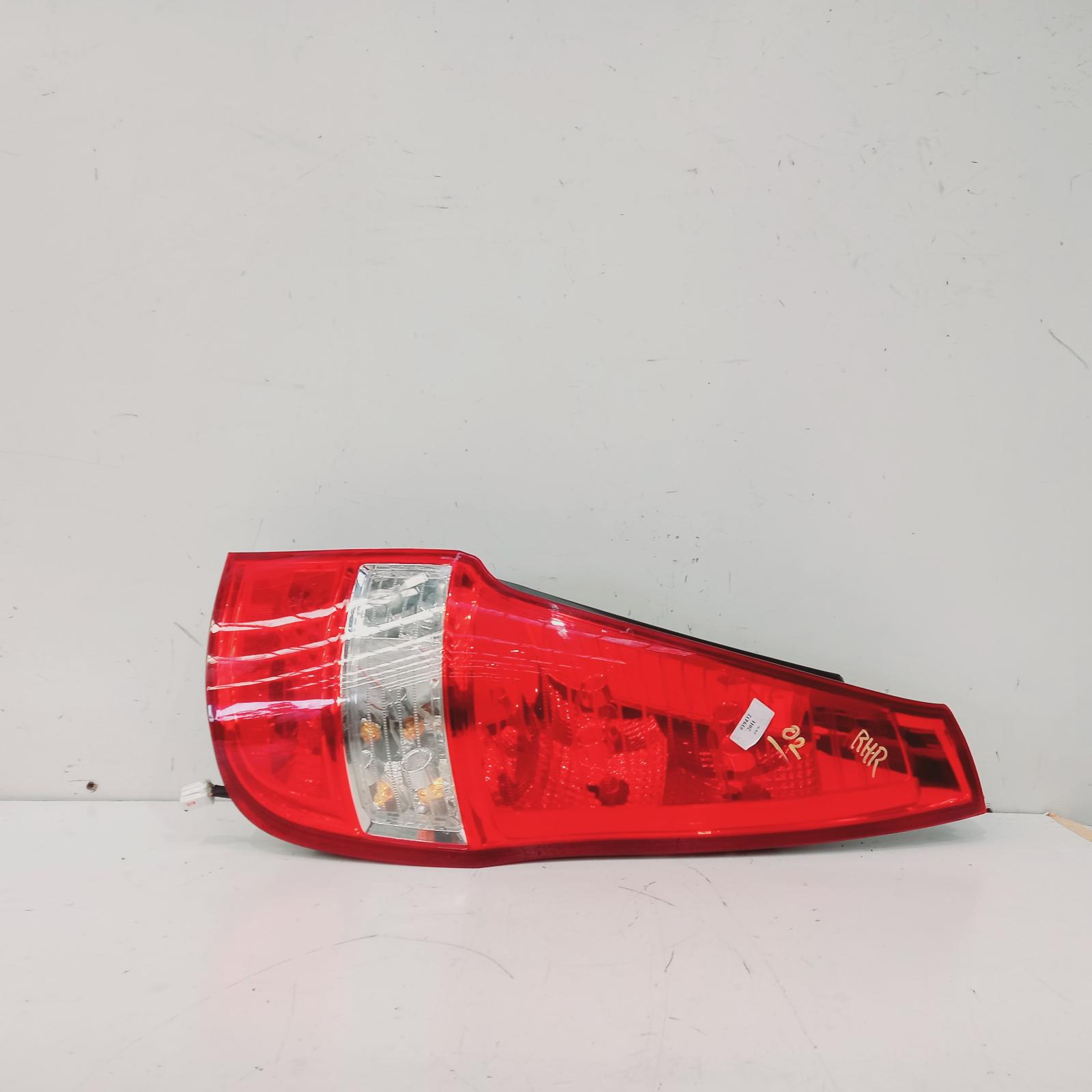 View Auto part Right Taillight Hyundai I30 2011