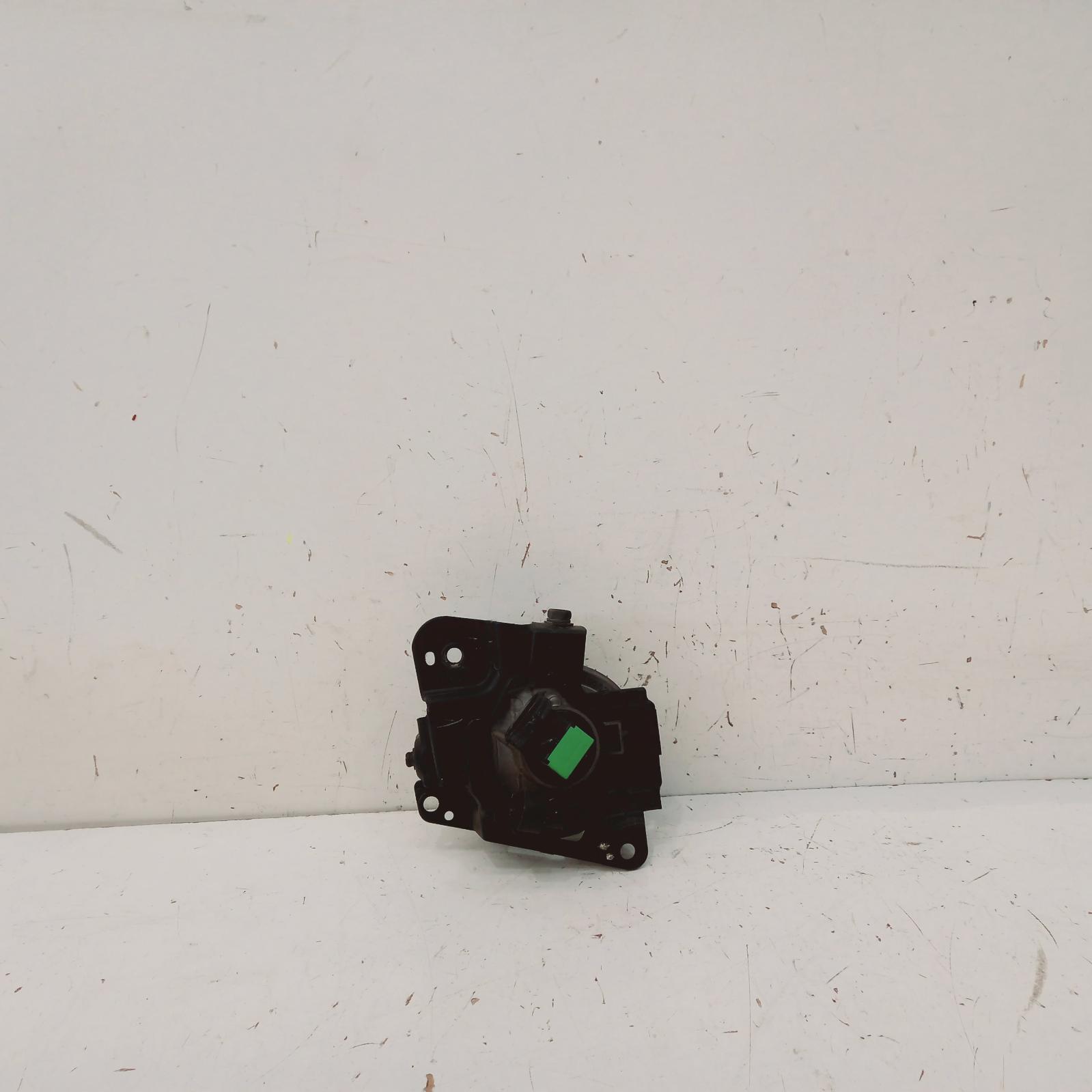 View Auto part Left Indicator/Fog/Side Mazda Cx7 2010