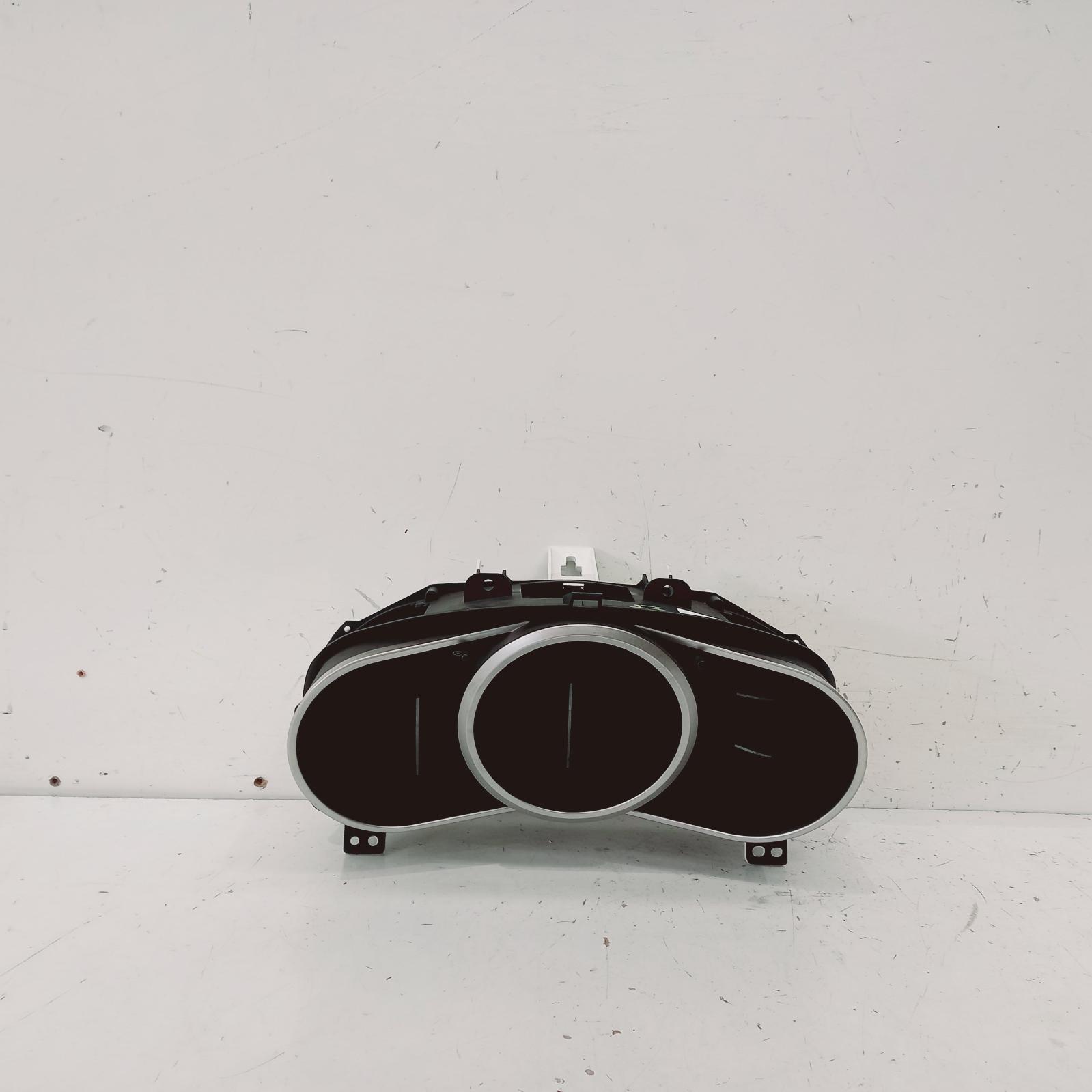 View Auto part Instrument Cluster Mazda Cx7 2010