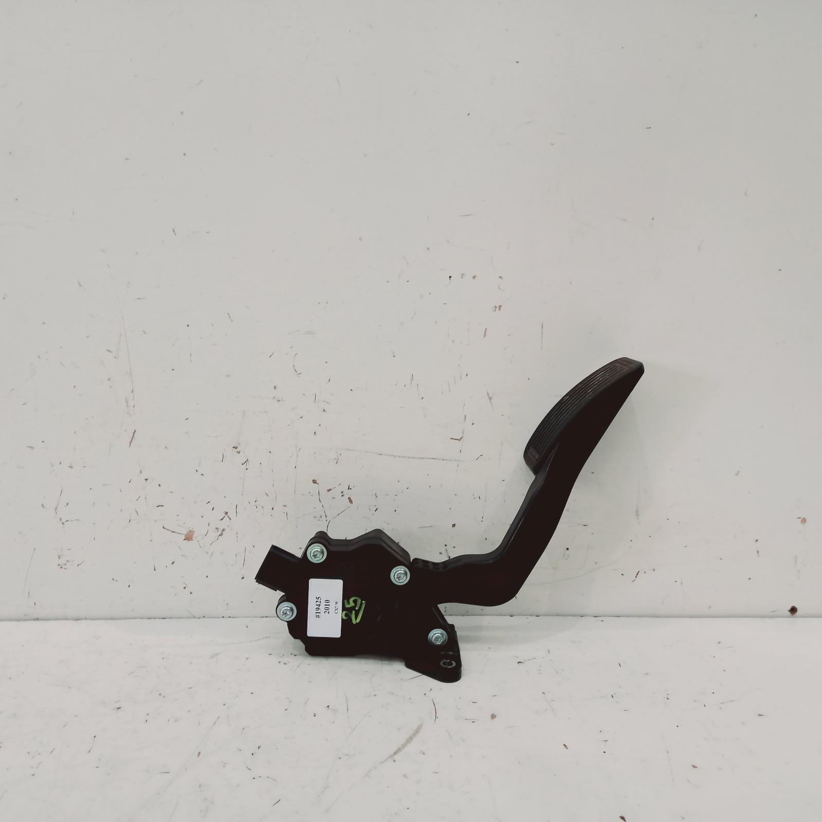 View Auto part Pedal Assembly Mazda Cx7 2010