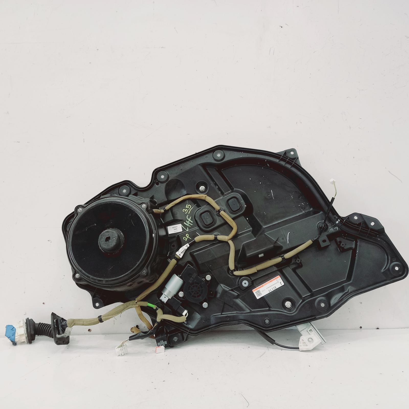 View Auto part Left Front Window Reg/Motor Mazda Cx7 2010