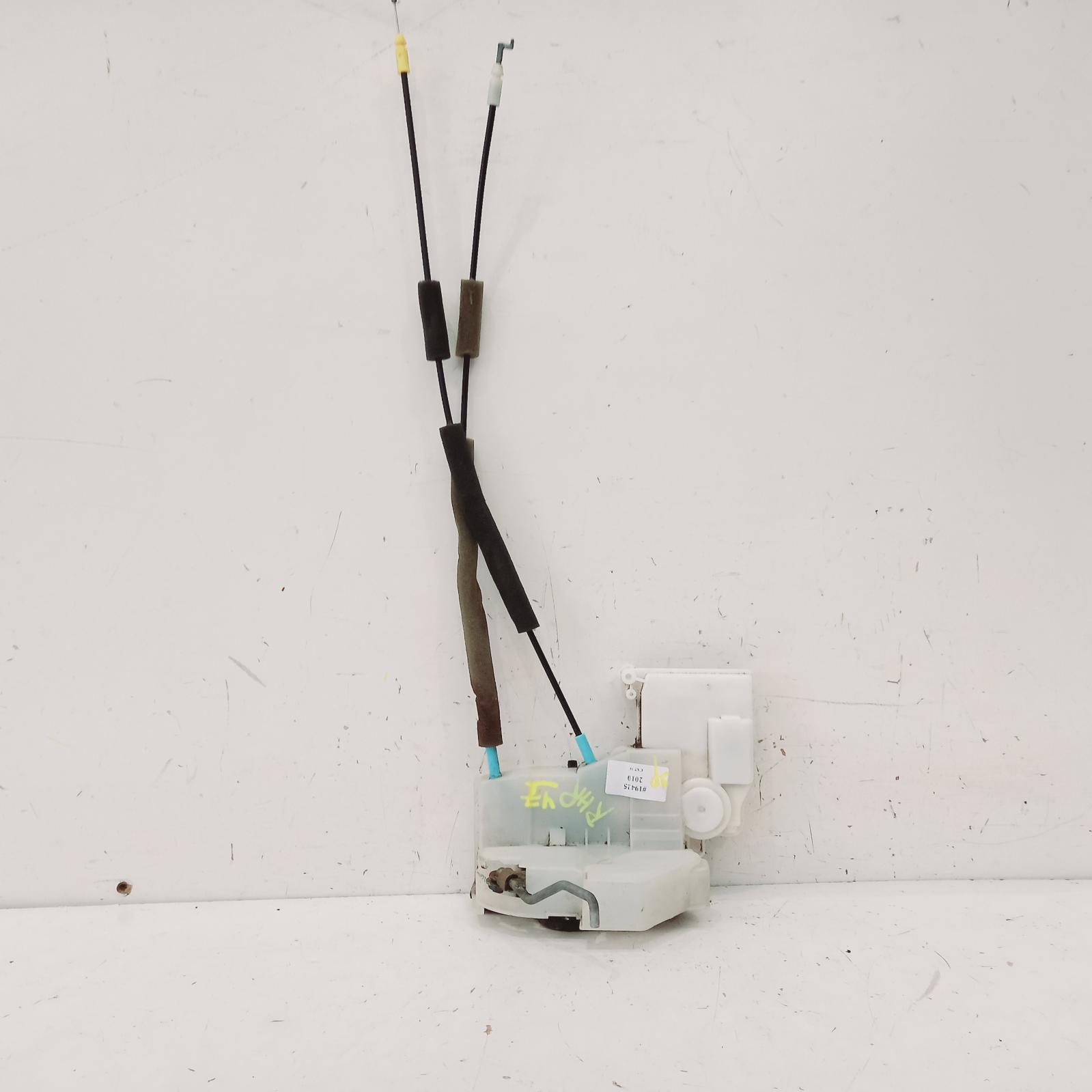 View Auto part Door/Boot/Gate Lock Mazda Cx7 2010