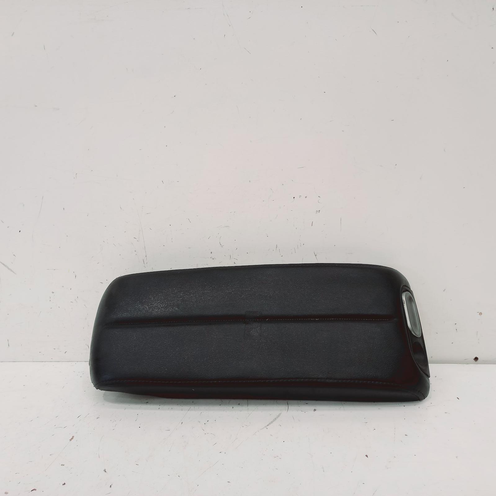 View Auto part Console Mazda Cx7 2010