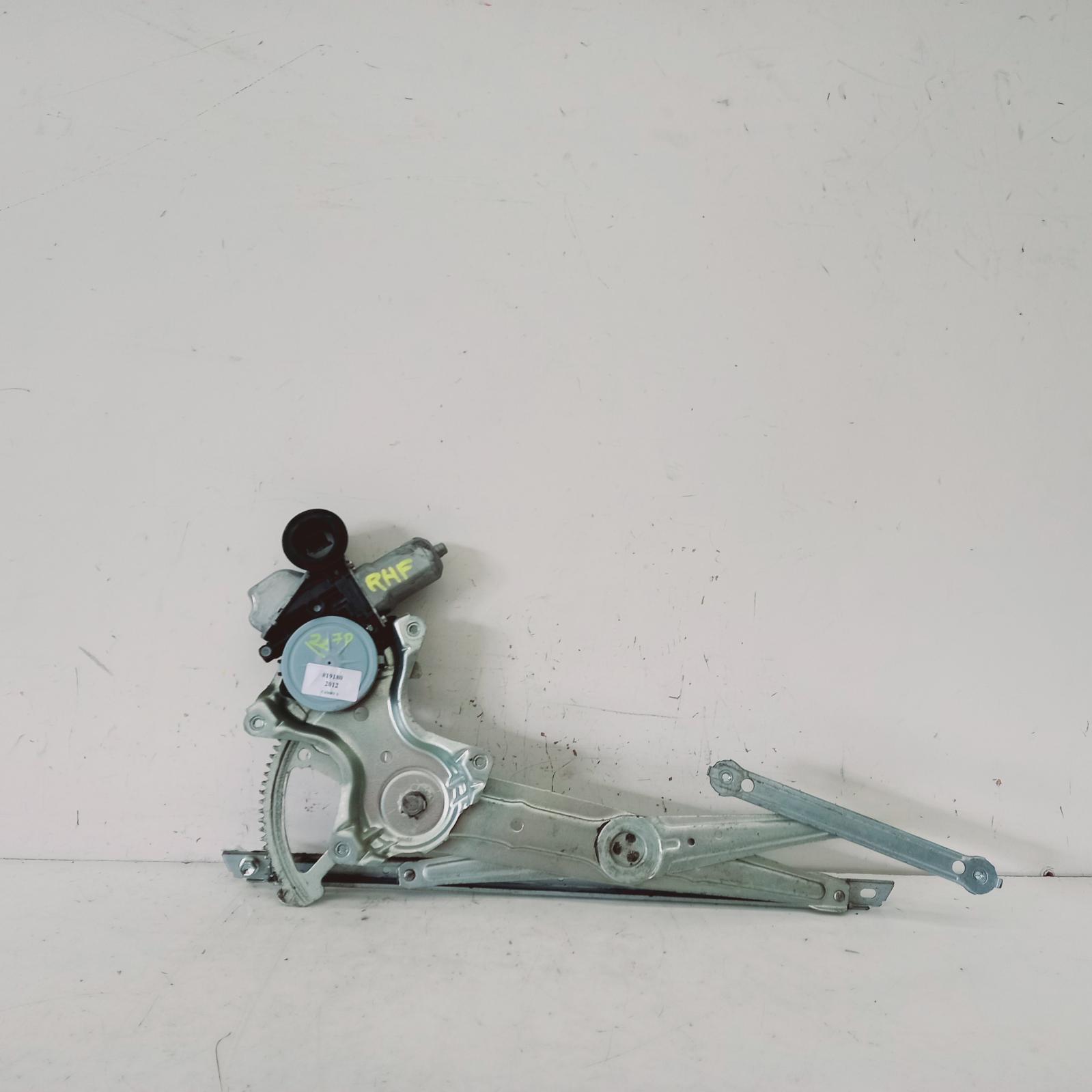 View Auto part Right Front Window Reg/Motor Toyota Camry 2012