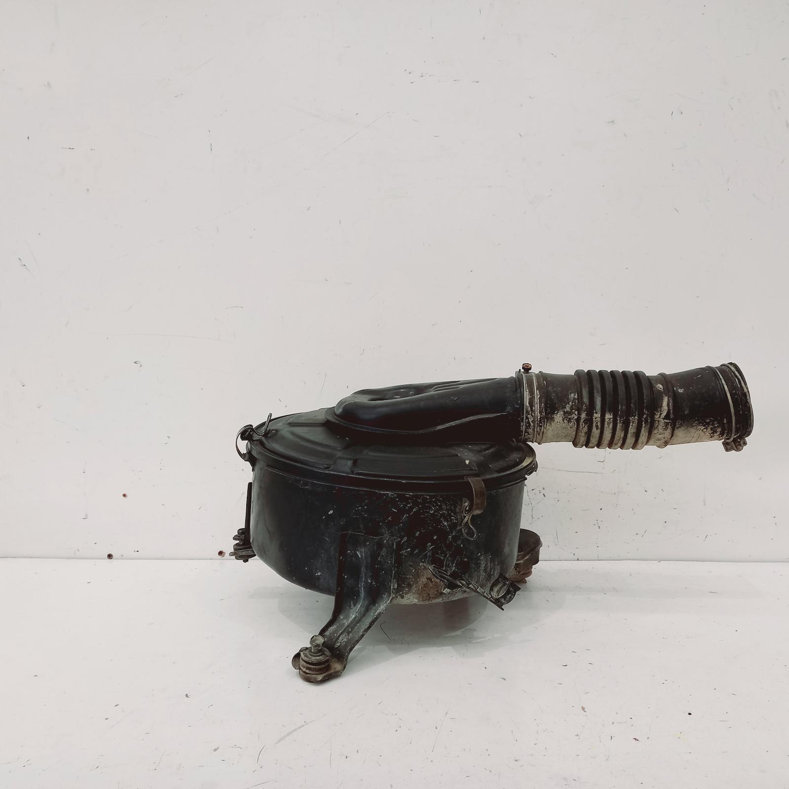 View Auto part Air Cleaner/Box Toyota Hilux 1998