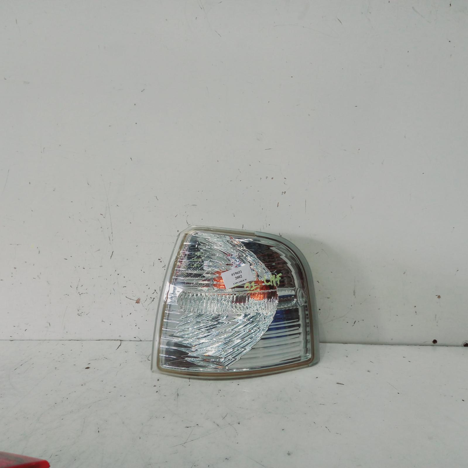 View Auto part Left Indicator/Fog/Side Ford Explorer 2002