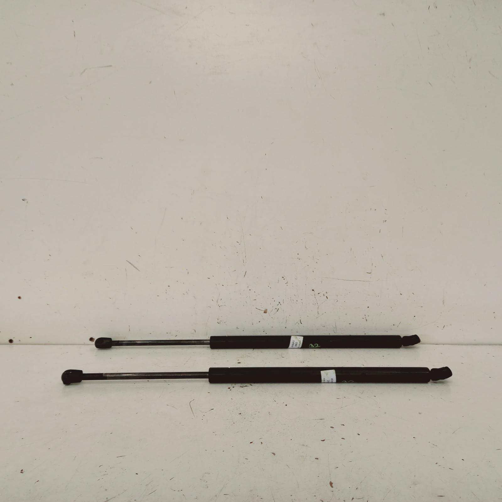 2002 Ford Explorer Hatch Strut View Auto part Hatch Strut Ford Explorer 2002