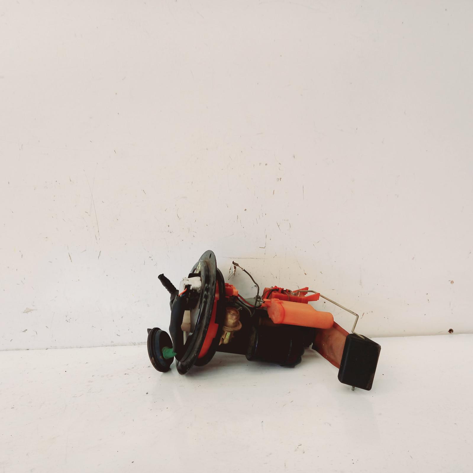 View Auto part Fuel Pump Lexus Es300 (92-05) 1997