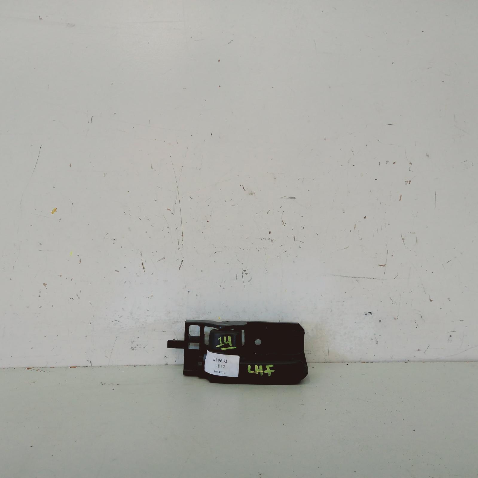 View Auto part Door Handle Toyota Hilux 2012