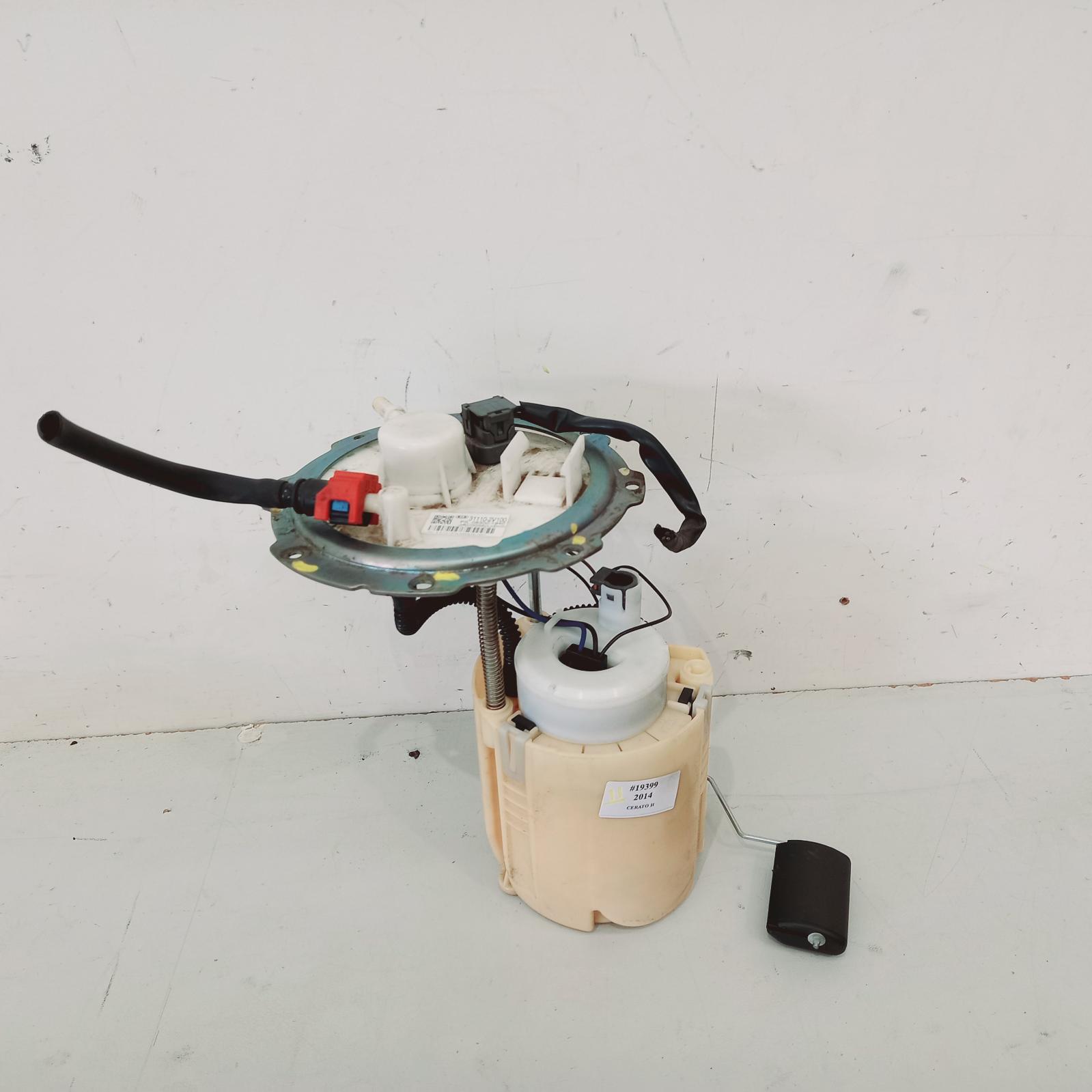 View Auto part Fuel Pump Kia Cerato 2014