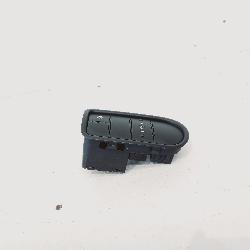 View Auto part Misc Switch/Relay Kia Cerato 2014