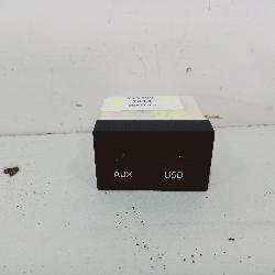 View Auto part Misc Switch/Relay Kia Cerato 2014