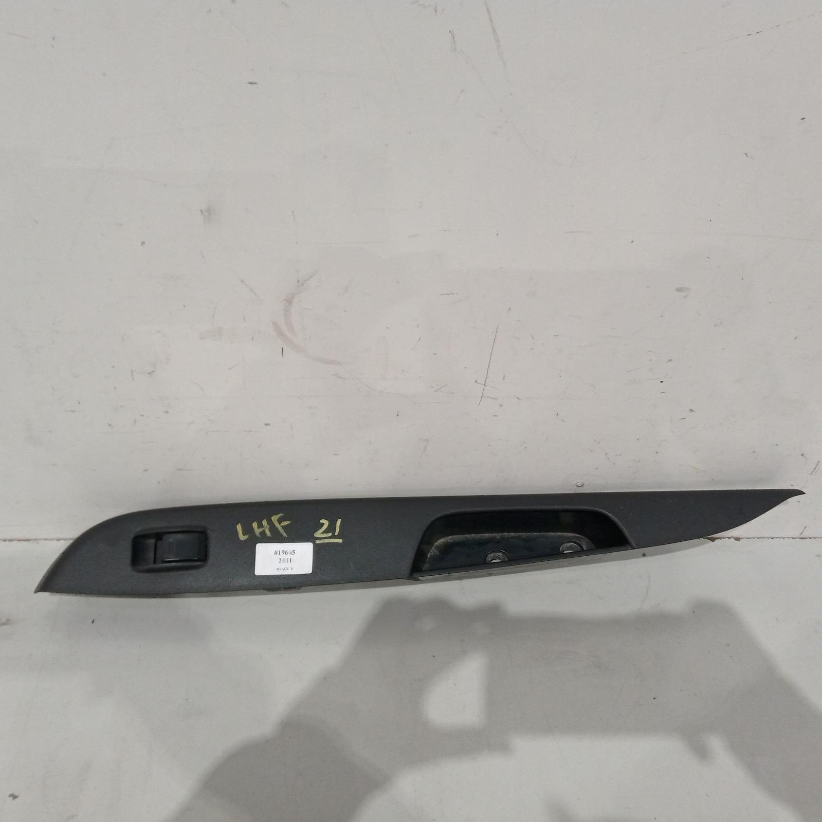 View Auto part Pwr Dr Wind Switch Toyota Hiace 2011