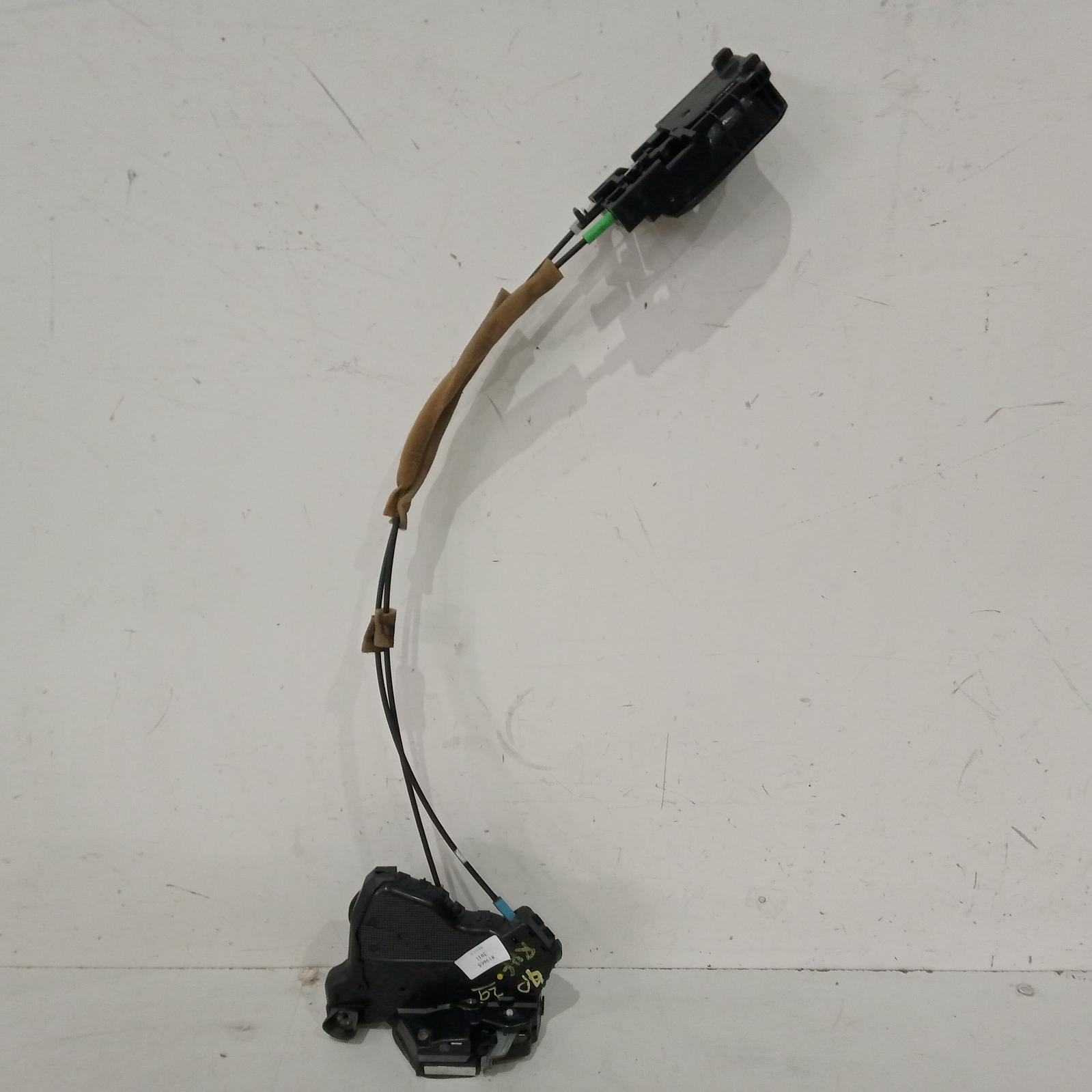View Auto part Door/Boot/Gate Lock Toyota Hiace 2011