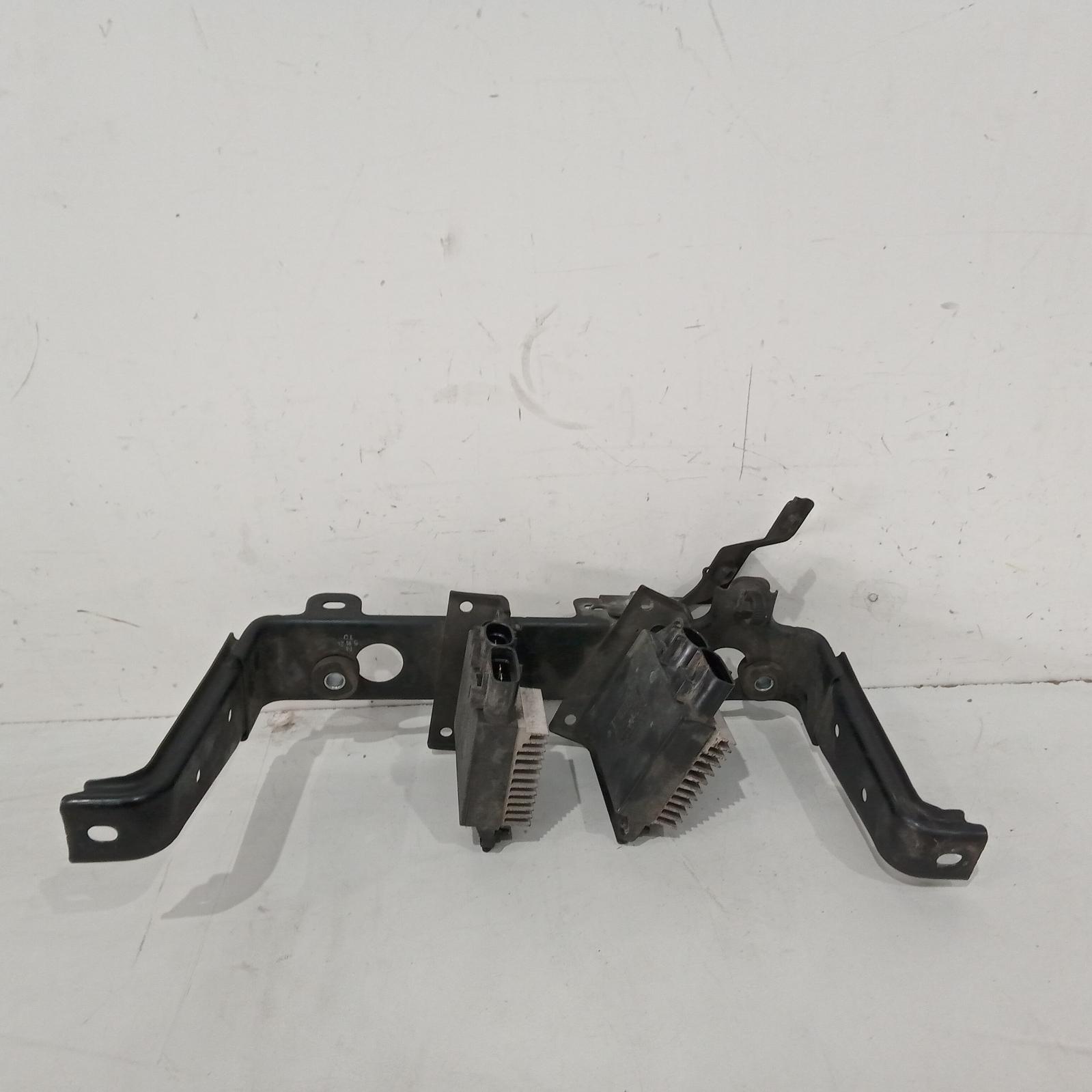 View Auto part Ecu Toyota Hiace 2011