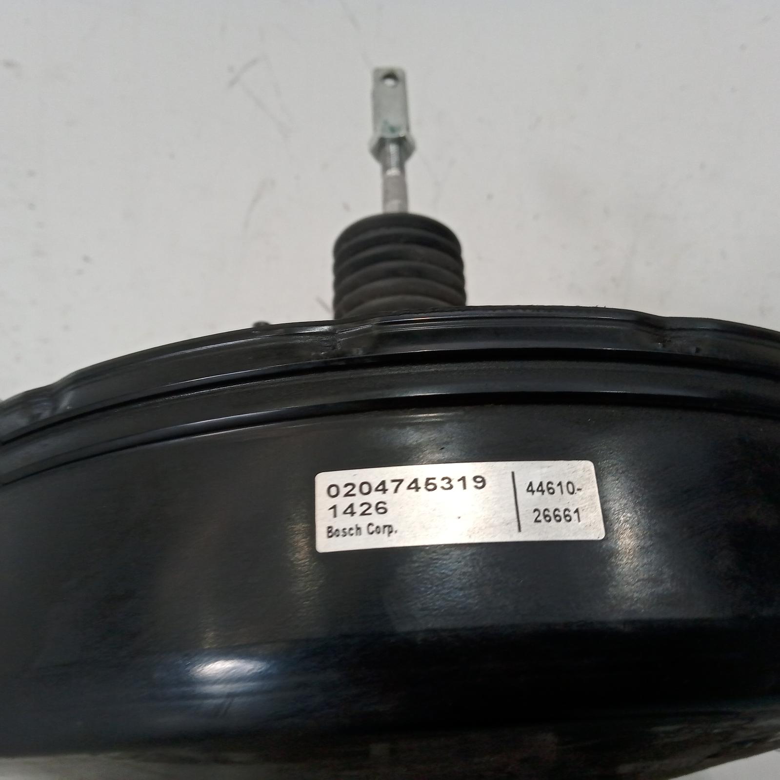 View Auto part Brake Booster Toyota Hiace 2011