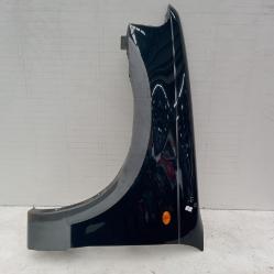View Auto part Left Guard Ford Explorer 2002