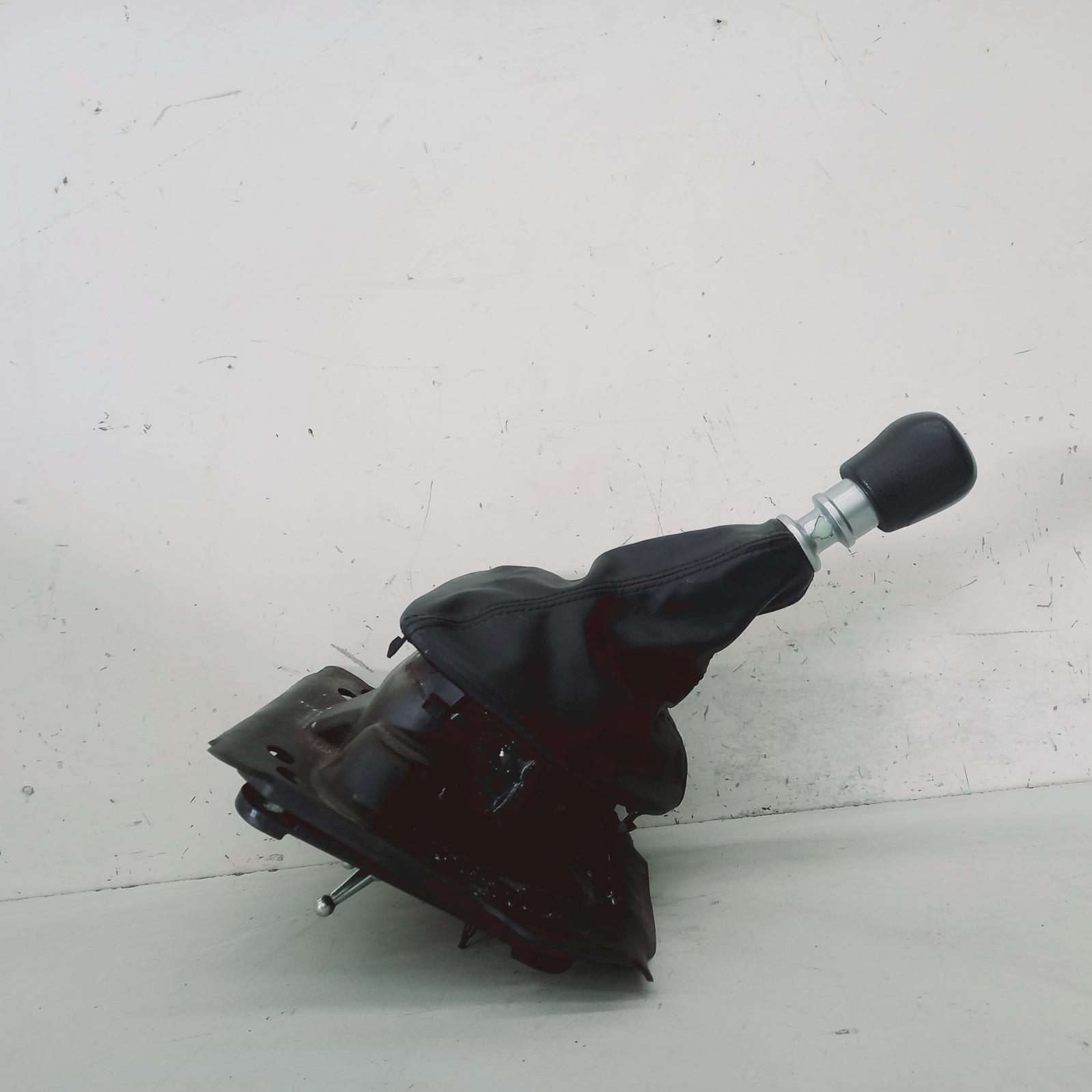 View Auto part Gear Stick/Shifter Mazda Bt50 2017