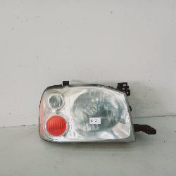 View Auto part Right Headlamp Nissan Navara 2008