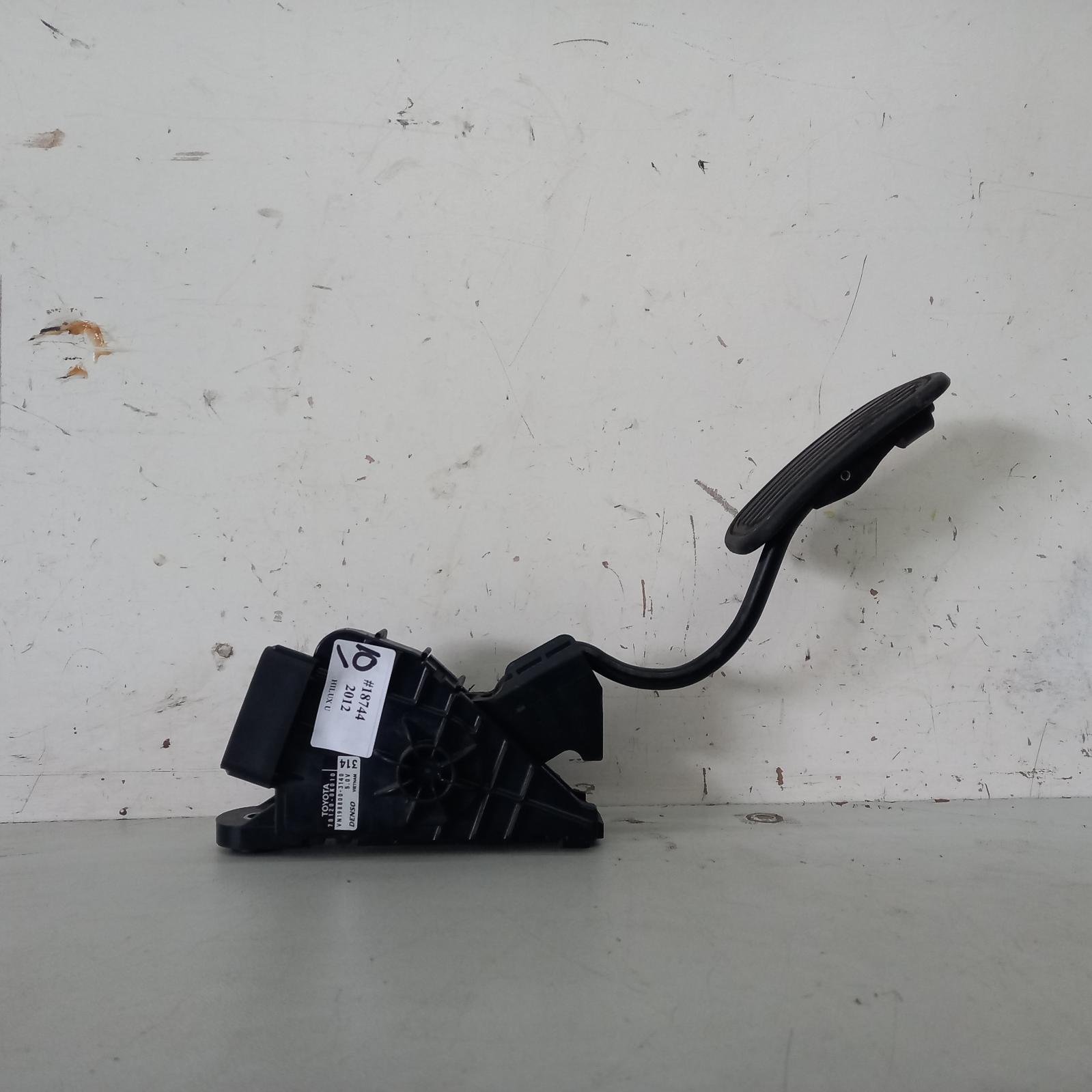 View Auto part Pedal Assembly Toyota Hilux 2012