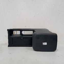 View Auto part Console Suzuki Vitara 2010