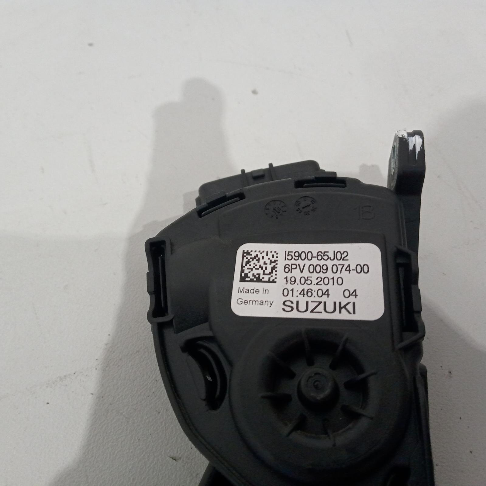 View Auto part Pedal Assembly Suzuki Vitara 2010